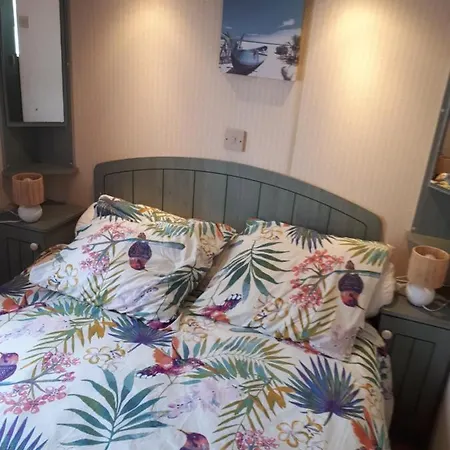 Mobilhome 4/6 Personnes Кемпинг *